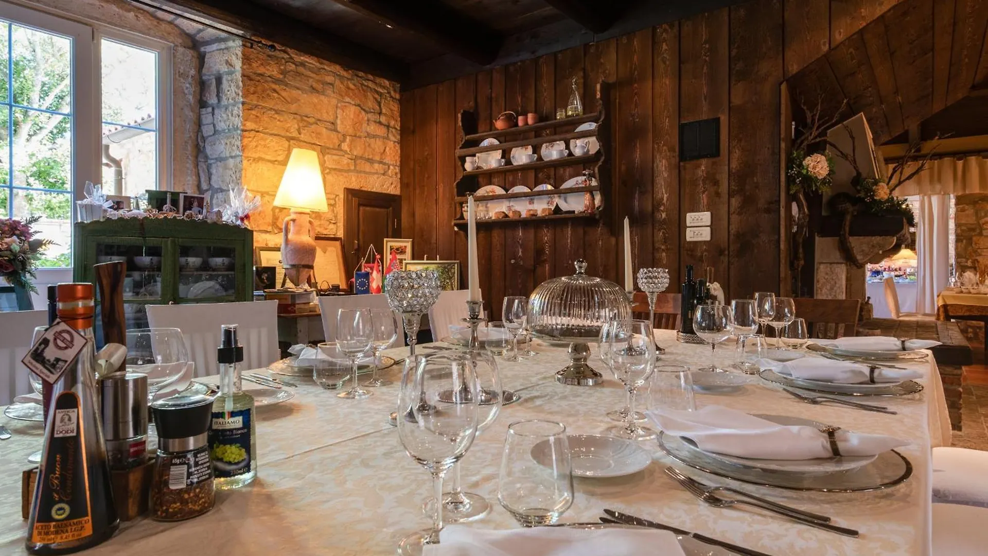 Bed and Breakfast Rosmarinus Smoljanci Frühstückspension